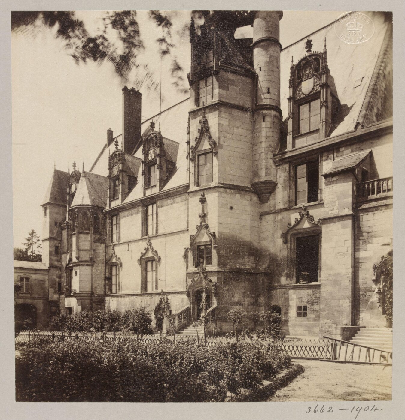 Atget, Jean-Eugène-Auguste, Palais de Justice, Beauvais, France