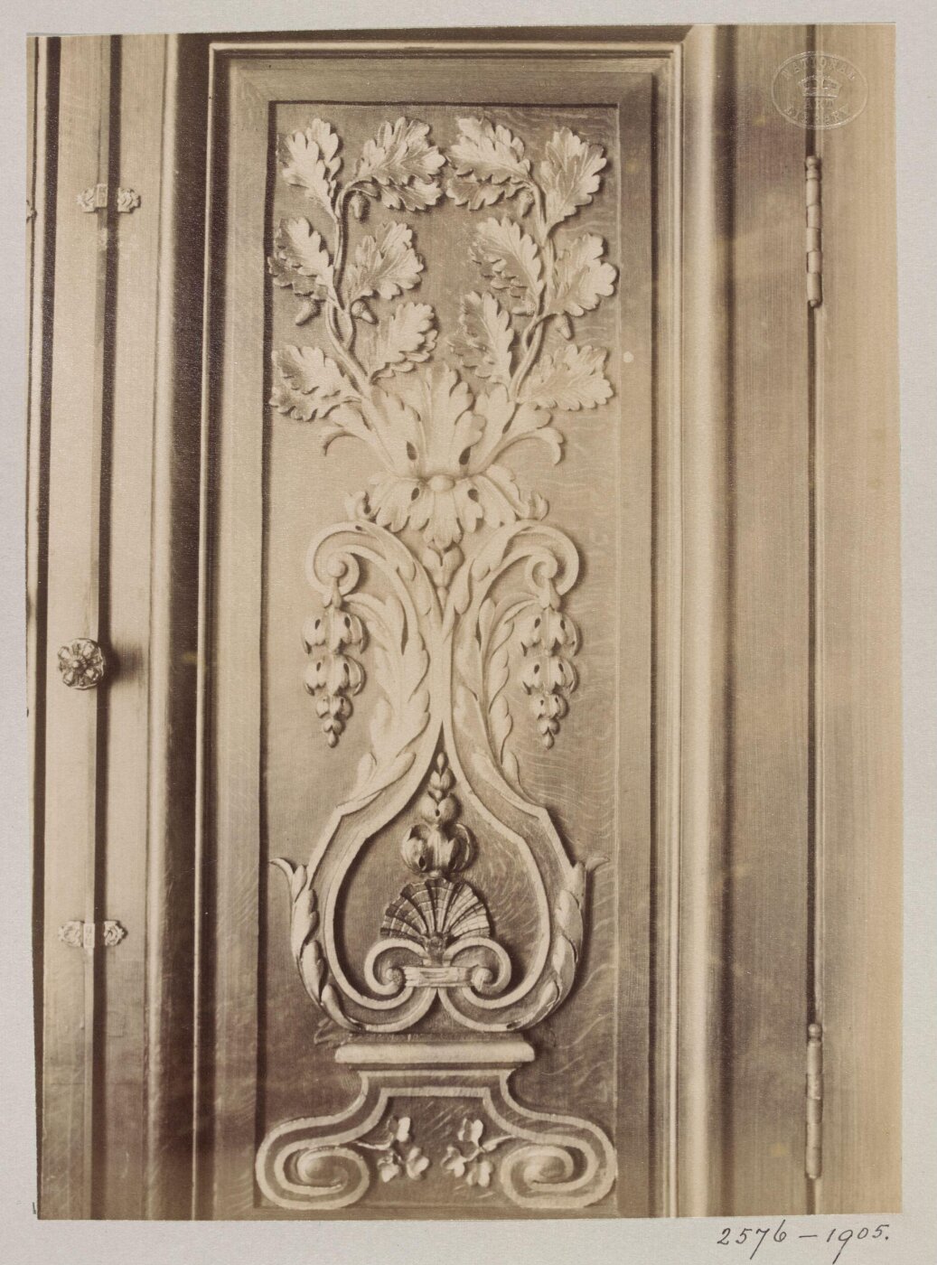 Atget, Jean-Eugène-Auguste, Ornamental panel, Hôtel de Lauzun, Paris, France