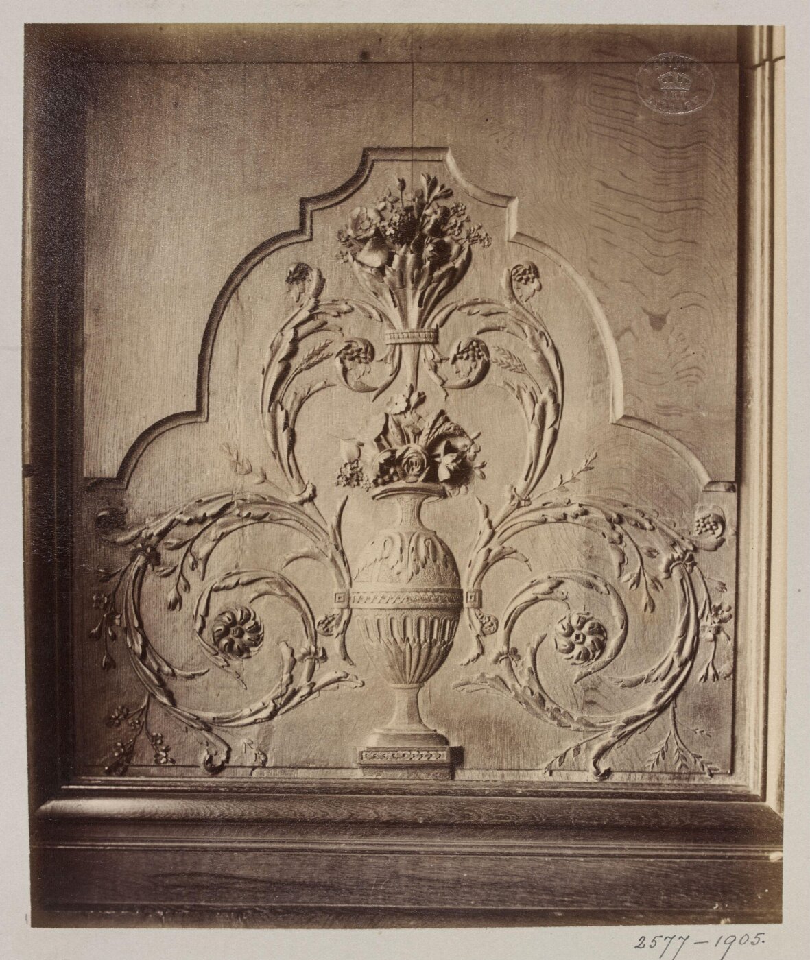 Atget, Jean-Eugène-Auguste, Ornamental panel, Hôtel de Lauzun, Paris, France