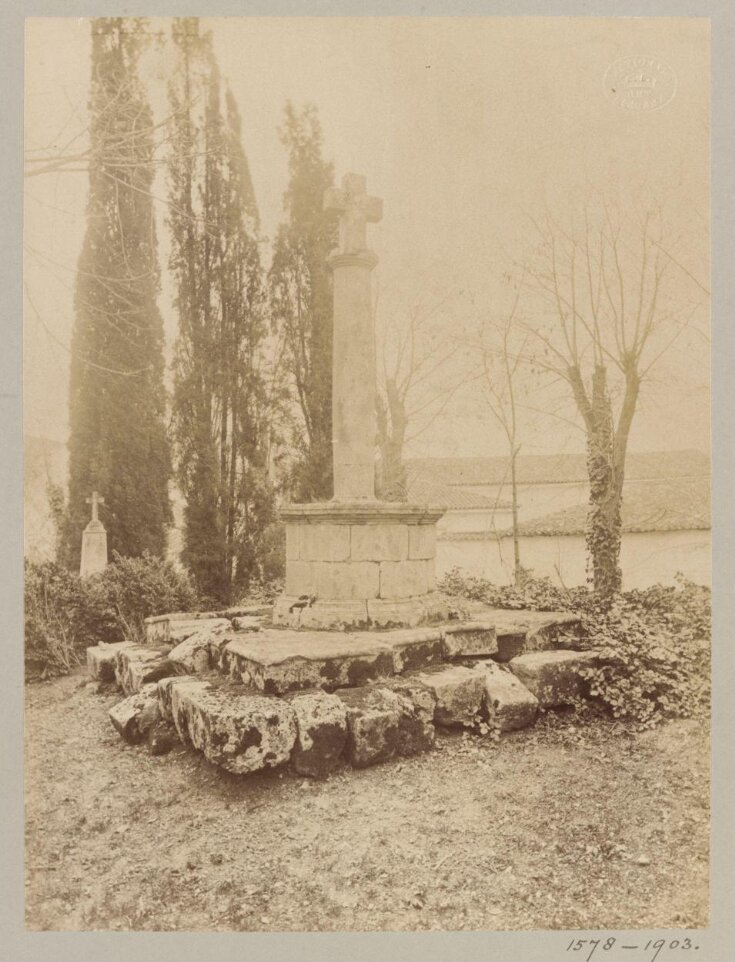 Cemetary, La Rochelle, France top image