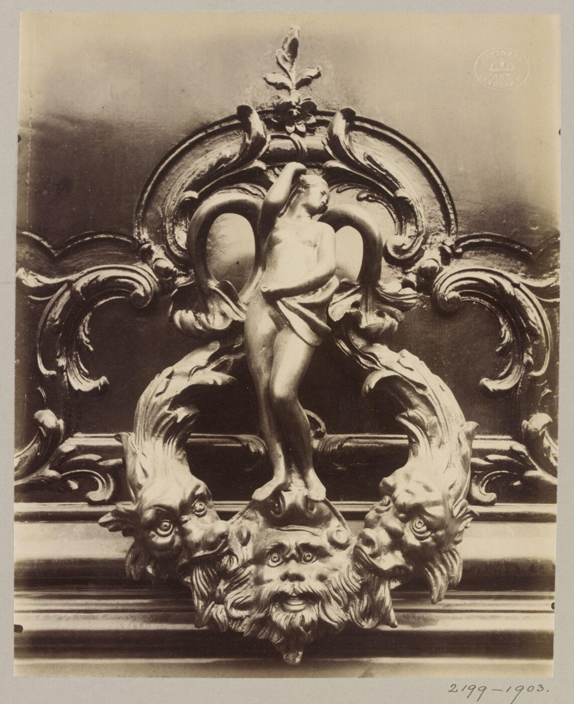 Atget, Jean-Eugène-Auguste, Door knocker, 18 Ave Montaigne, Paris, France