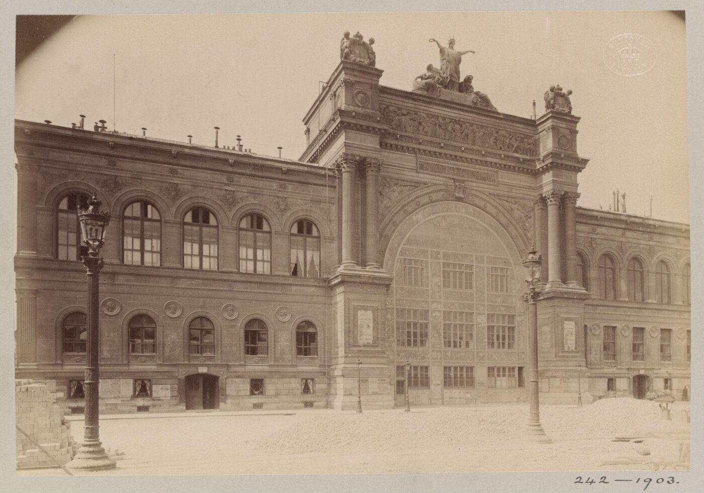 Atget, Jean-Eugène-Auguste, Palais de L'Industrie, Paris, France