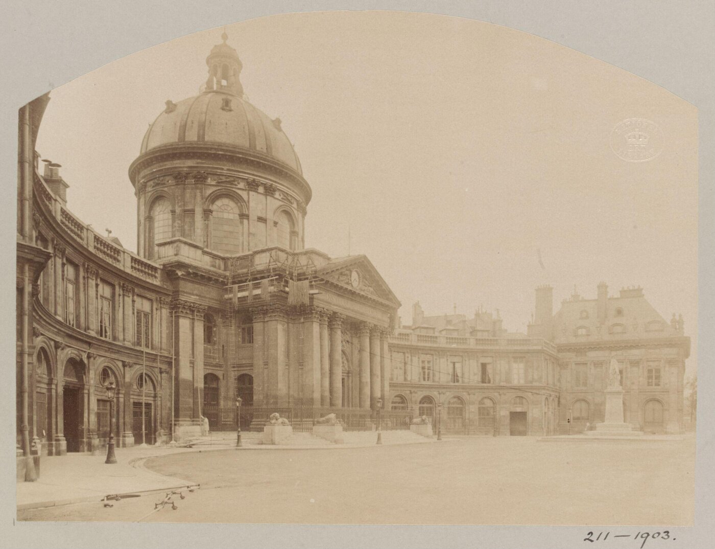 Atget, Jean-Eugène-Auguste, L'Institut de France, Paris, France