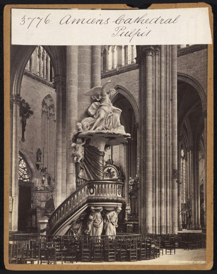 Amiens Cathedral Pulpit top image