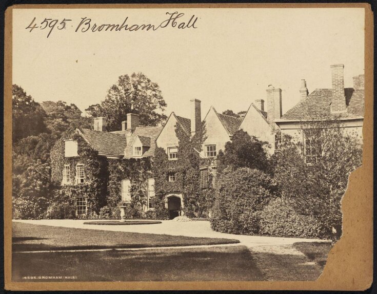 Bromham Hall top image