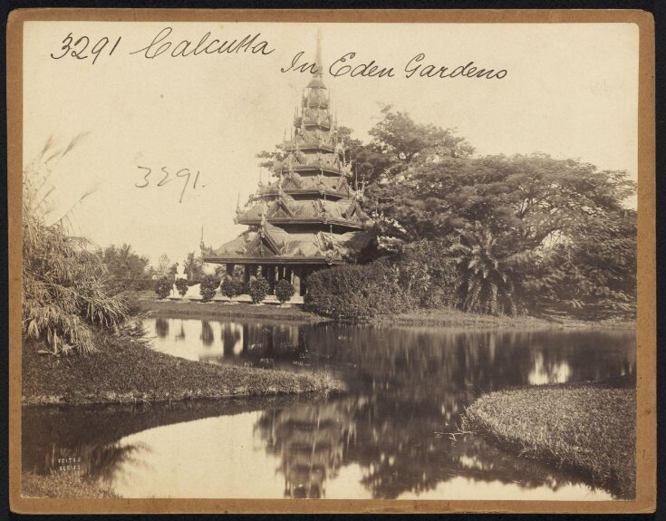 Calcutta.  In Eden Gardens top image