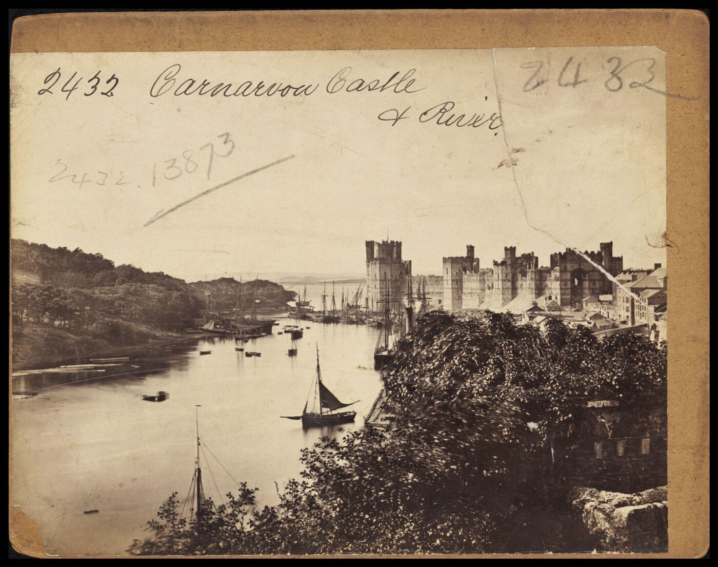 Francis Frith, Carnvarvon Castle & River