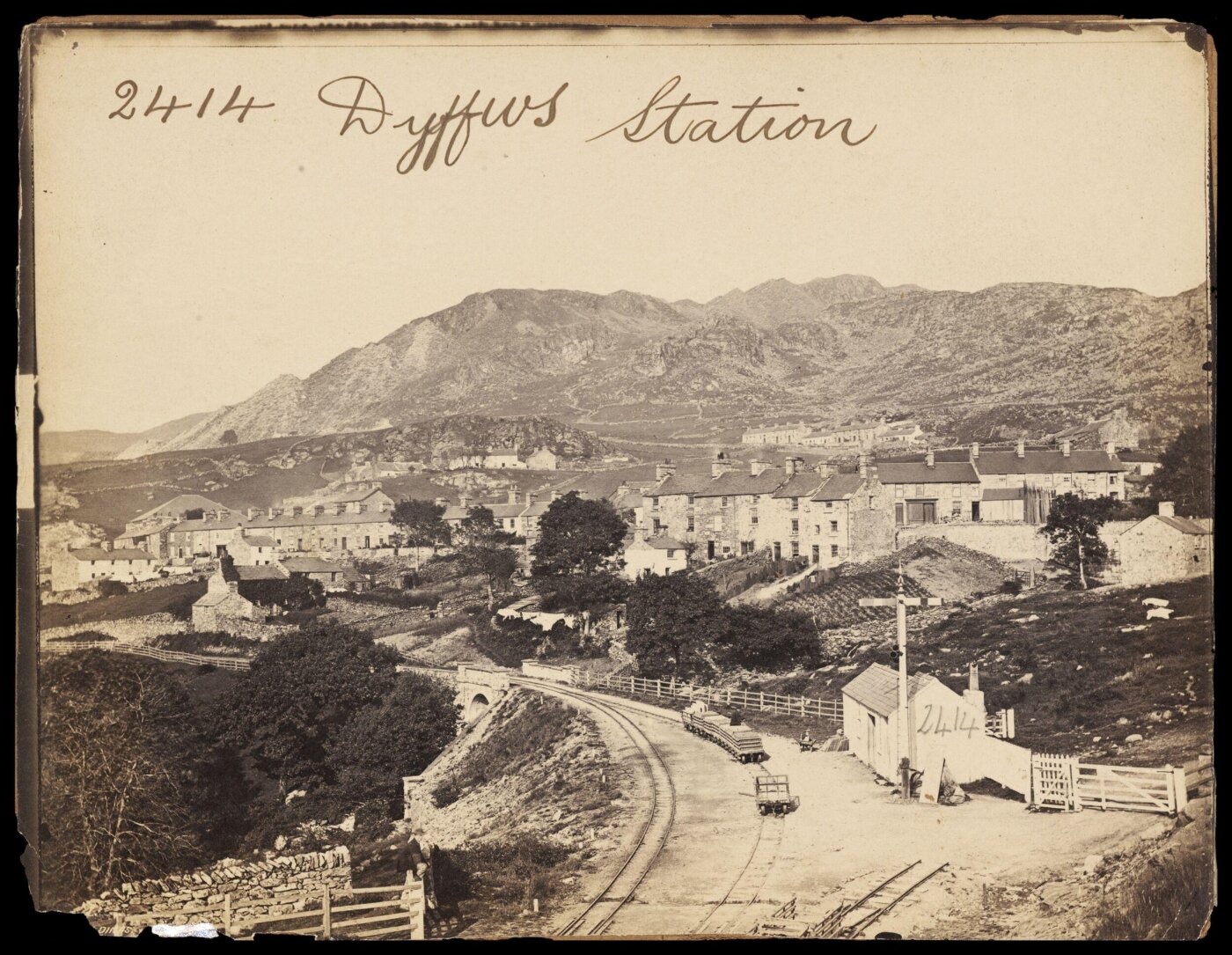 Francis Frith, Dyffws Station