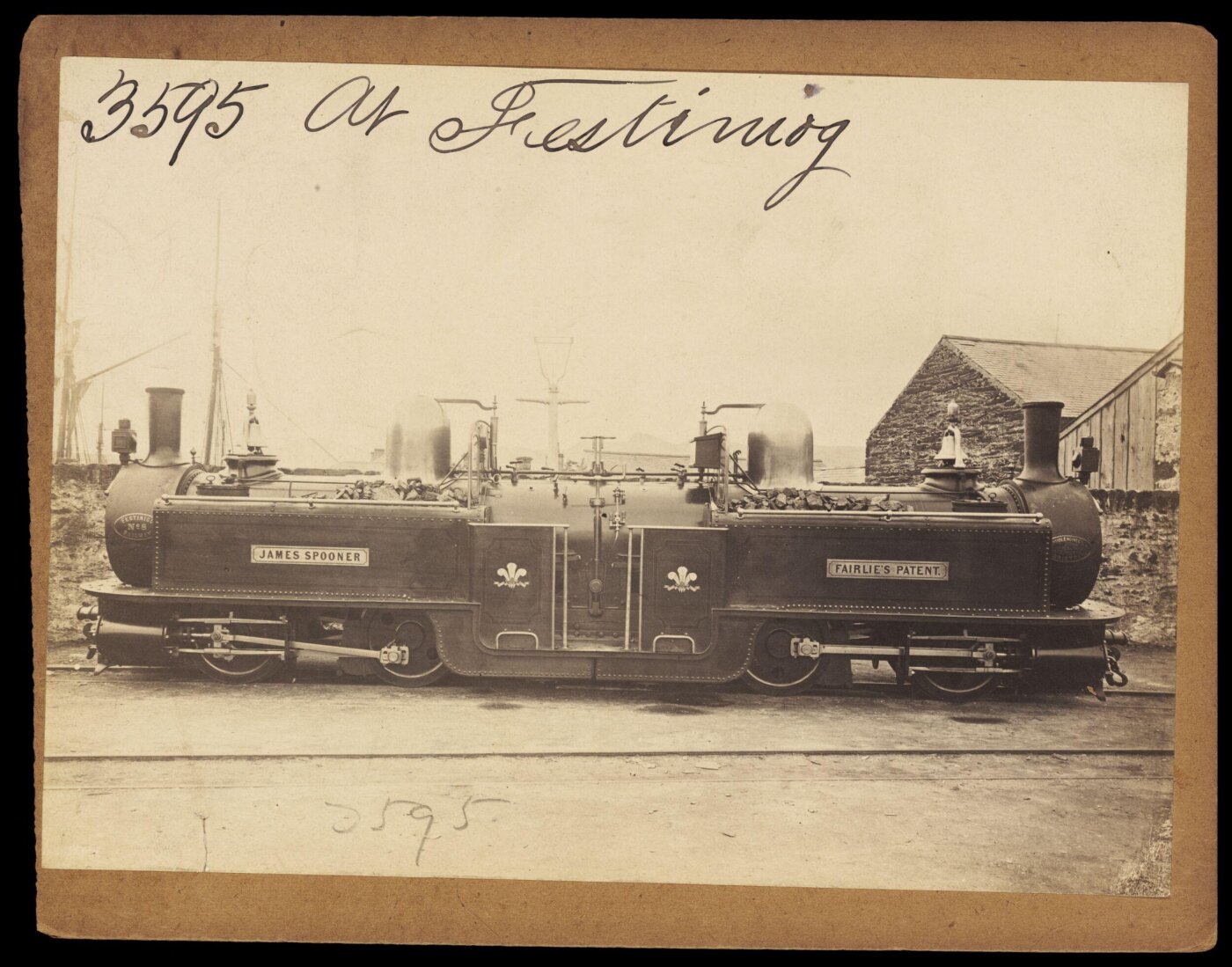 Francis Frith, At Festiniog