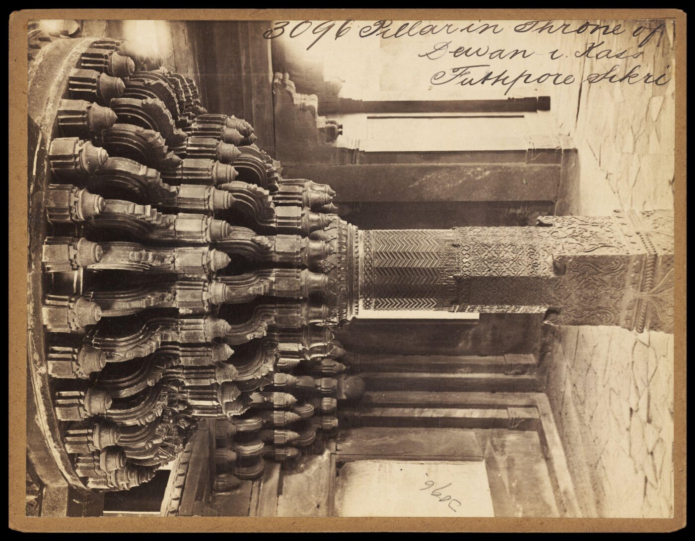 Francis Frith, Pillar in Throne of Dewan-i-Kass Futtipore Sikri