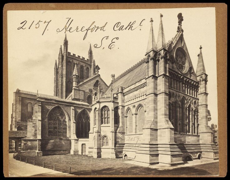 Hereford Cath'l.  S.E. top image