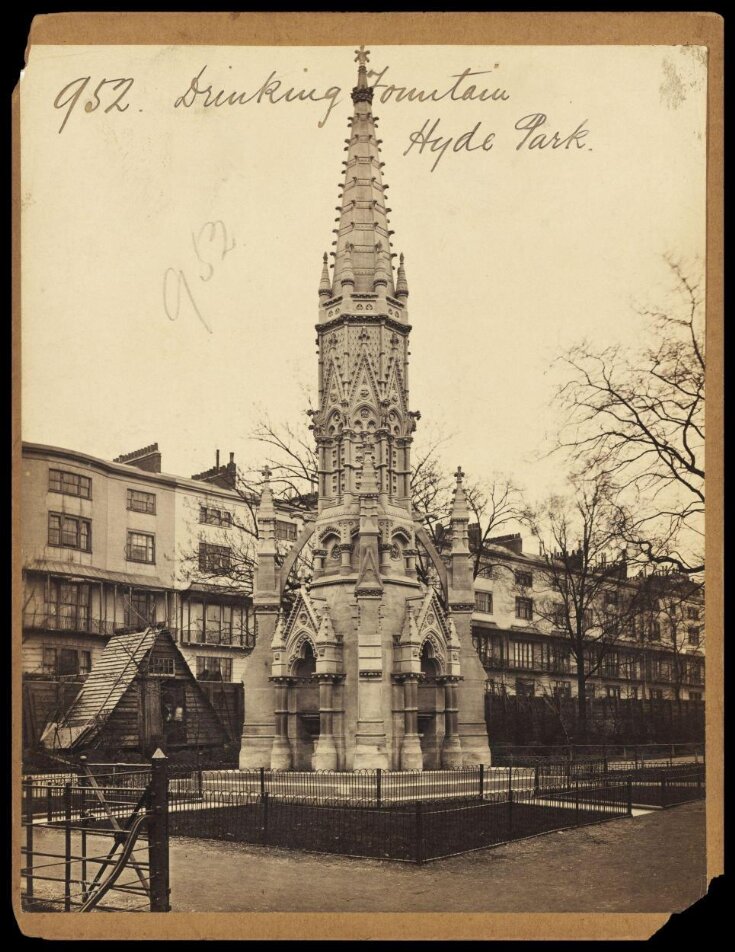 Drinking Fountain.  Hyde Park top image