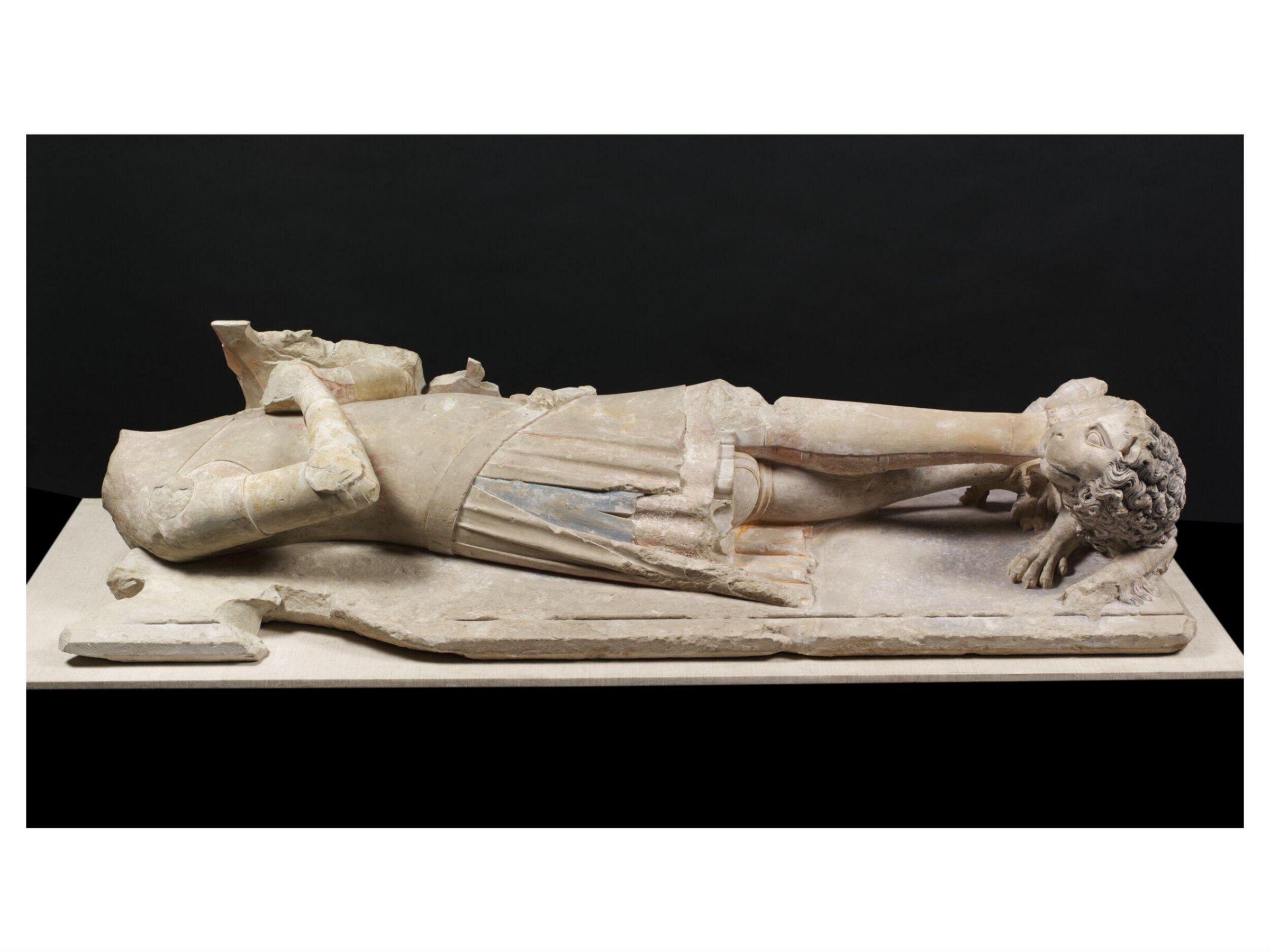 Knight of the de Lucy family, ca. 1340-1350