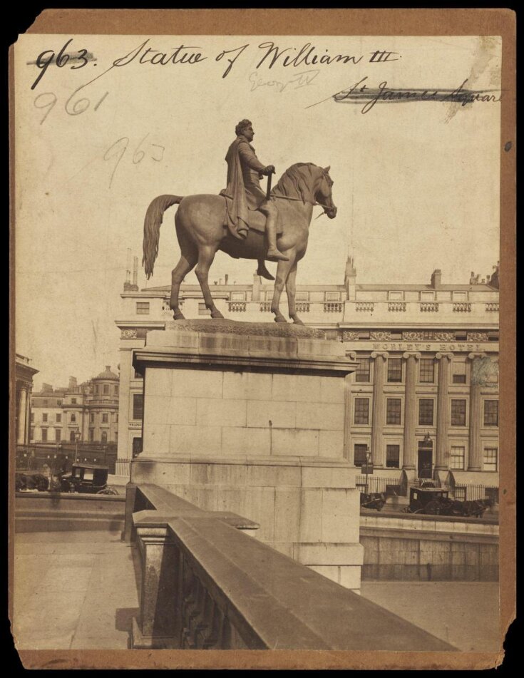Statue of William III top image