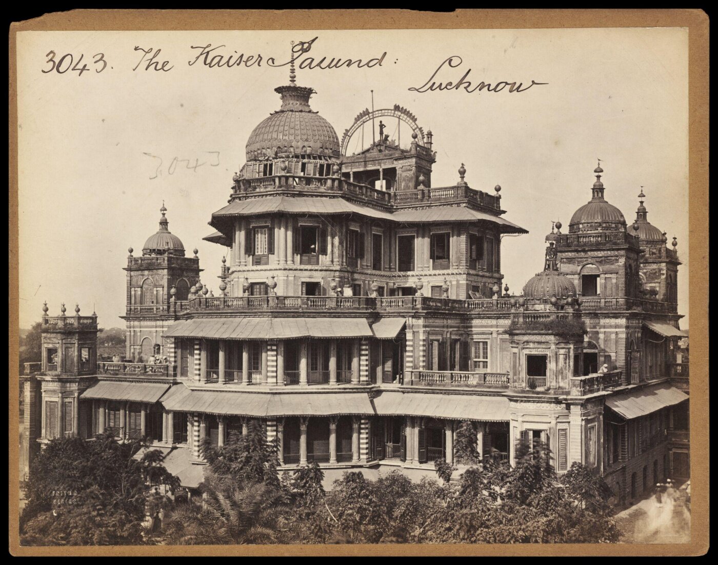 Francis Frith, The Kaiser Pasund.  Lucknow