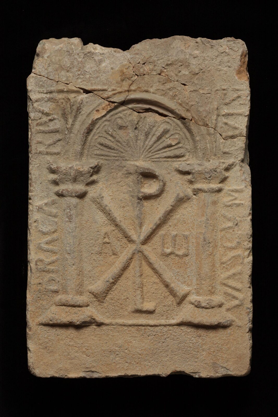 Relief, 400-600