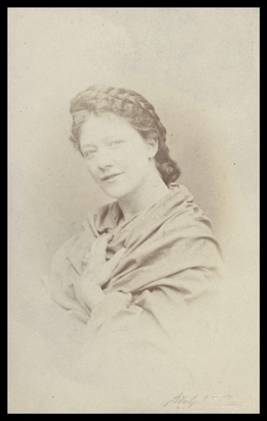 Beau, Adolphe, Guy Little Theatrical Photographs