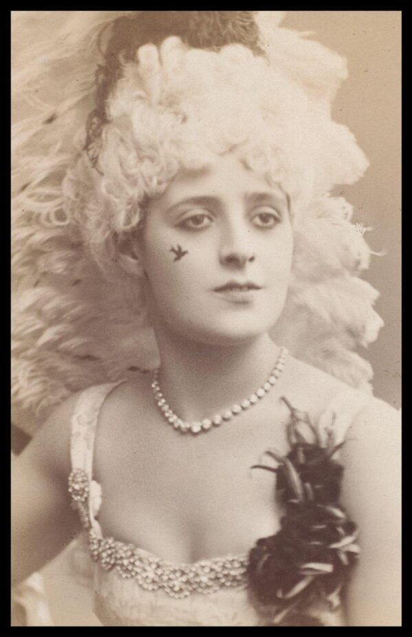 Guy Little Theatrical Photograph | V&A Explore The Collections