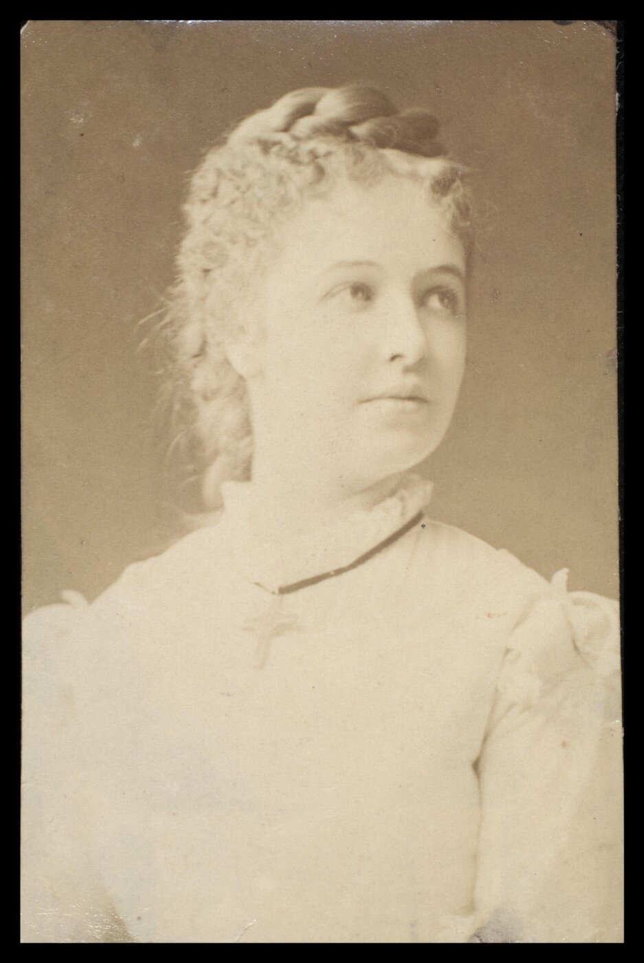 London Stereoscopic and Photographic Company, Guy Little Theatrical Photograph