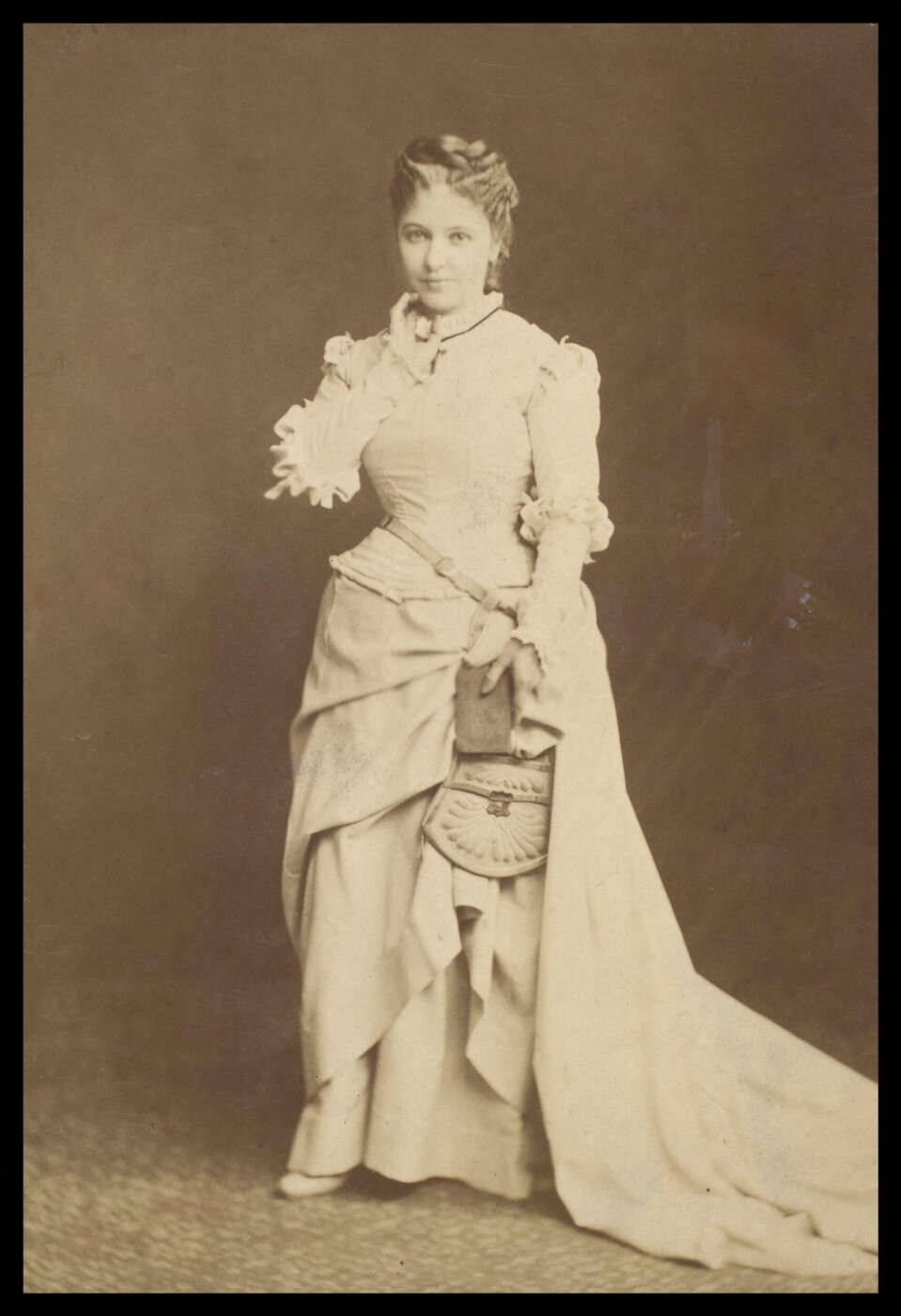 London Stereoscopic and Photographic Company, Guy Little Theatrical Photograph