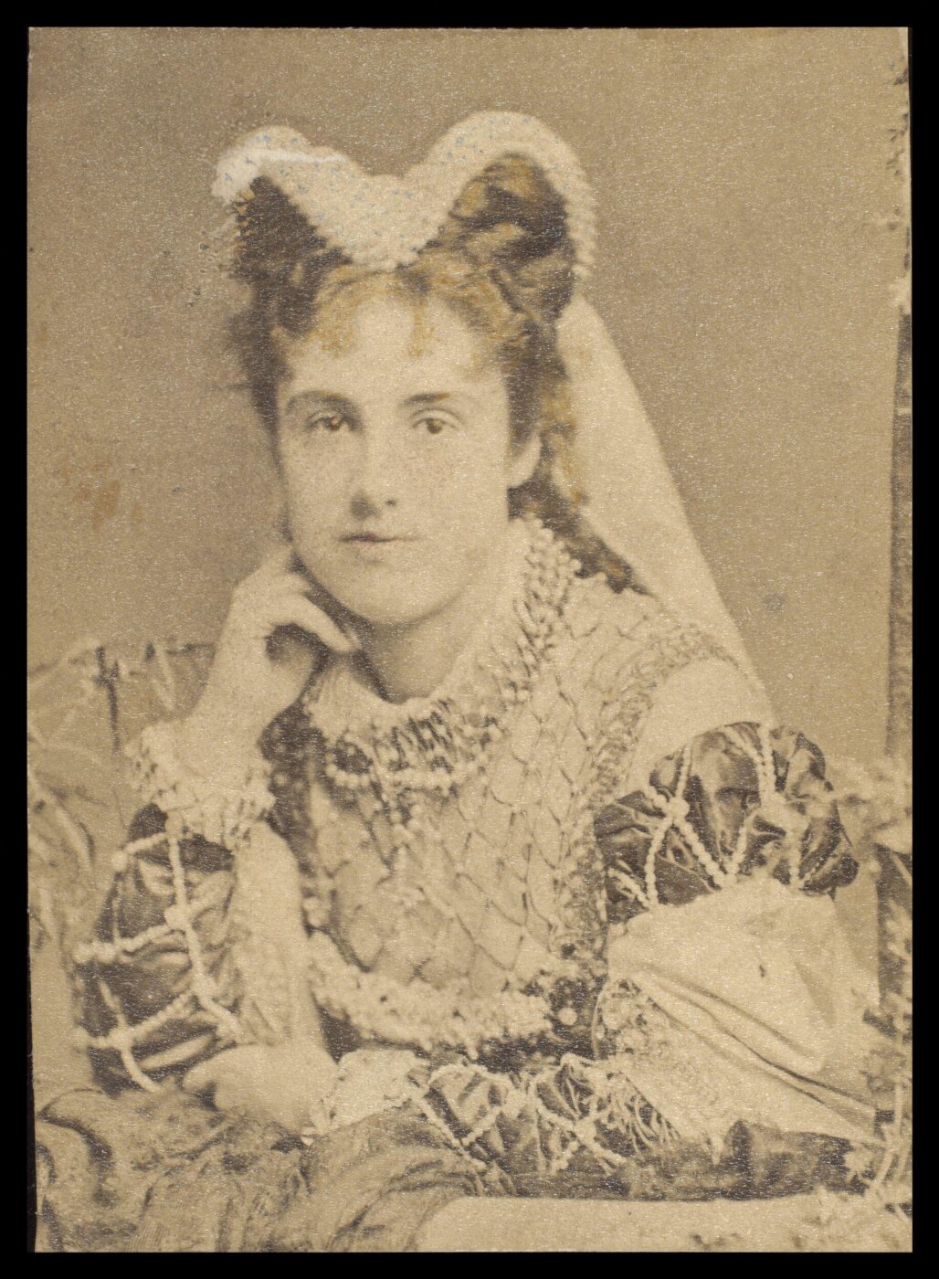 London Stereoscopic and Photographic Company, Guy Little Theatrical Photograph