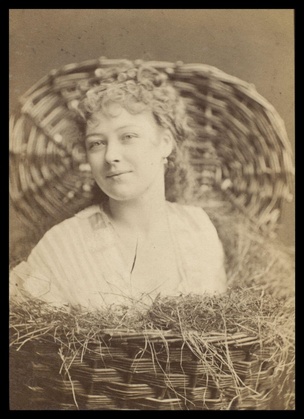 London Stereoscopic and Photographic Company, Guy Little Theatrical Photograph