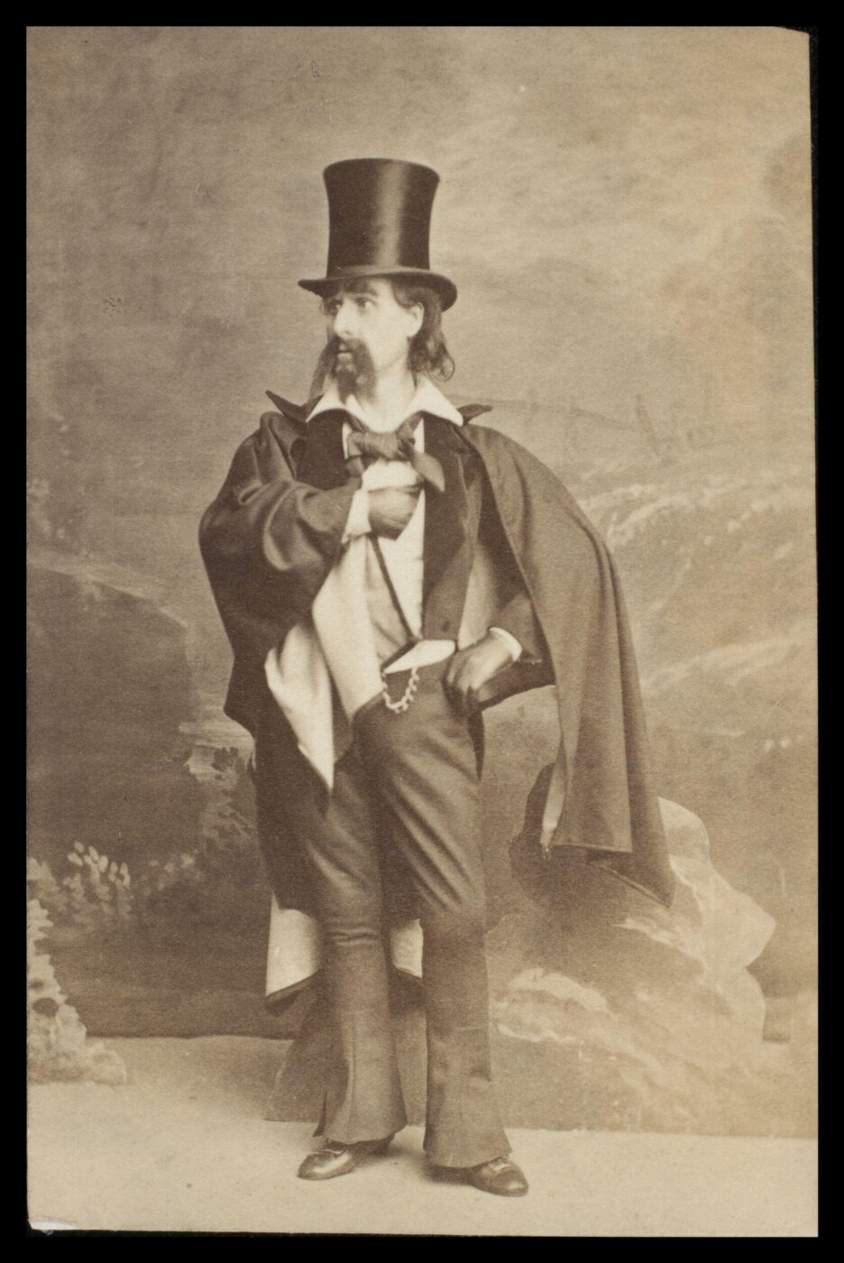 London Stereoscopic and Photographic Company, Guy Little Theatrical Photograph