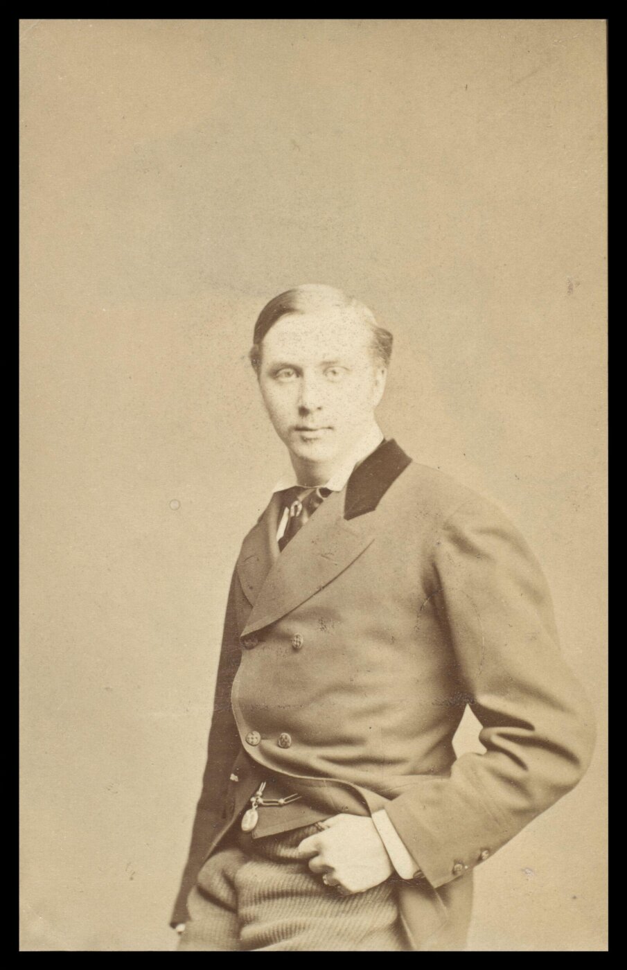 London Stereoscopic and Photographic Company, Guy Little Theatrical Photograph