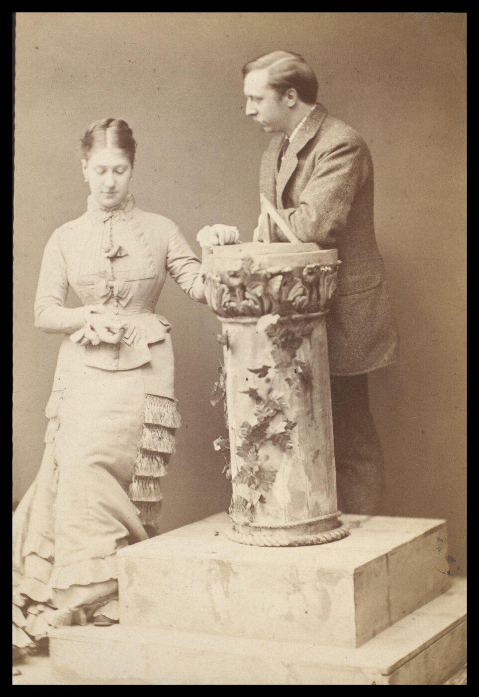 London Stereoscopic and Photographic Company, Guy Little Theatrical Photograph