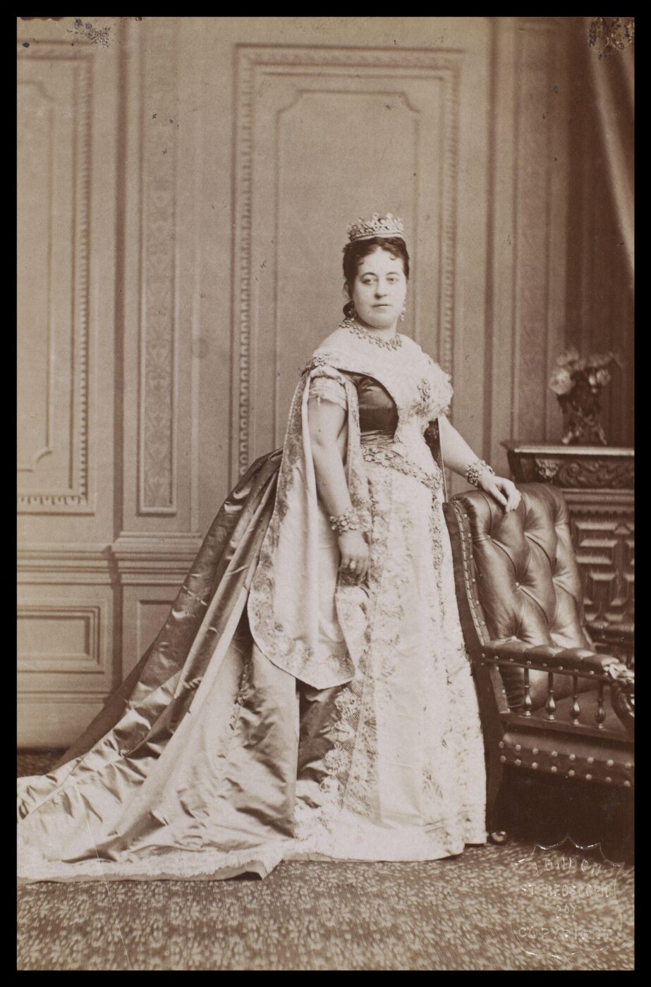 London Stereoscopic and Photographic Company, Guy Little Theatrical Photograph