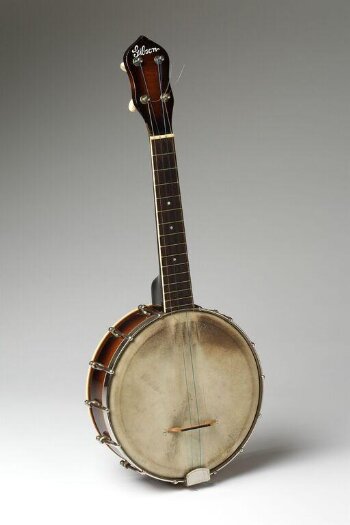 Ukulele banjo and carrying case, used by George Formby