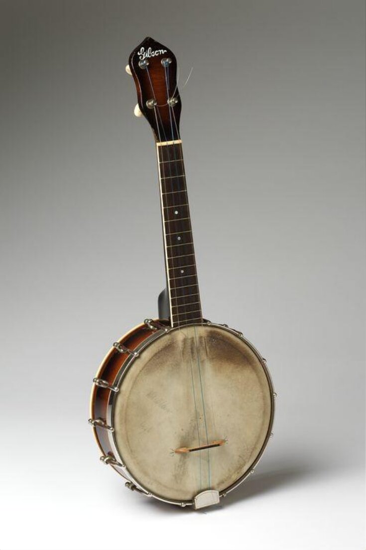 Ukulele banjo and carrying case, used by George Formby image