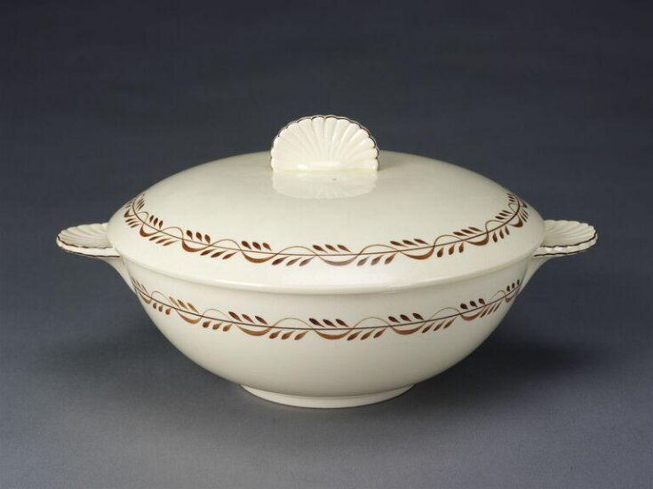 Tureen Dish and Cover top image