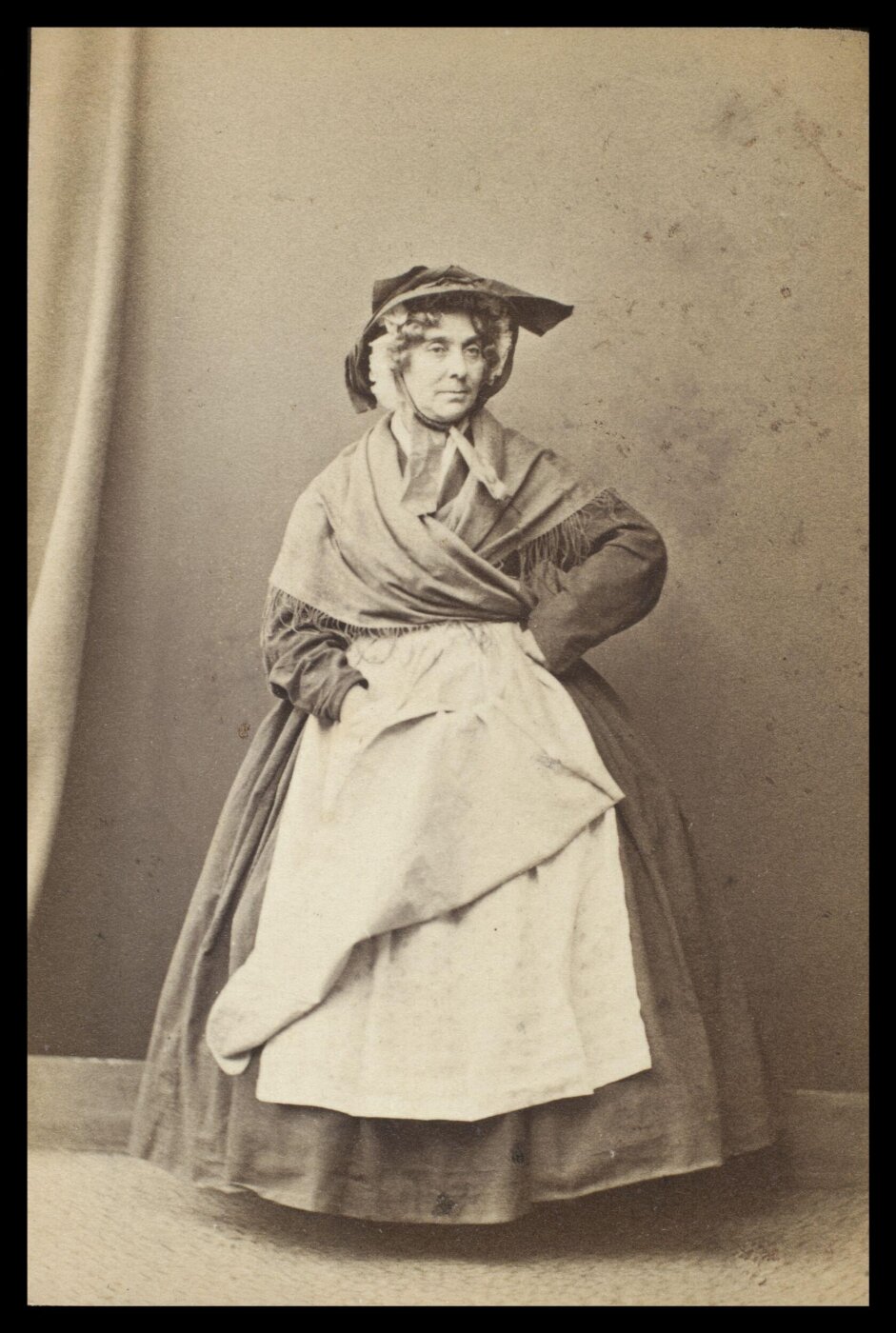 London Stereoscopic and Photographic Company, Guy Little Theatrical Photograph