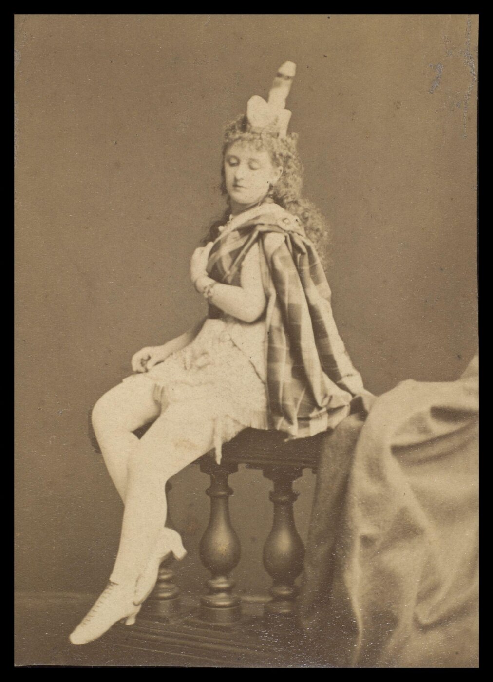 London Stereoscopic and Photographic Company, Guy Little Theatrical Photograph