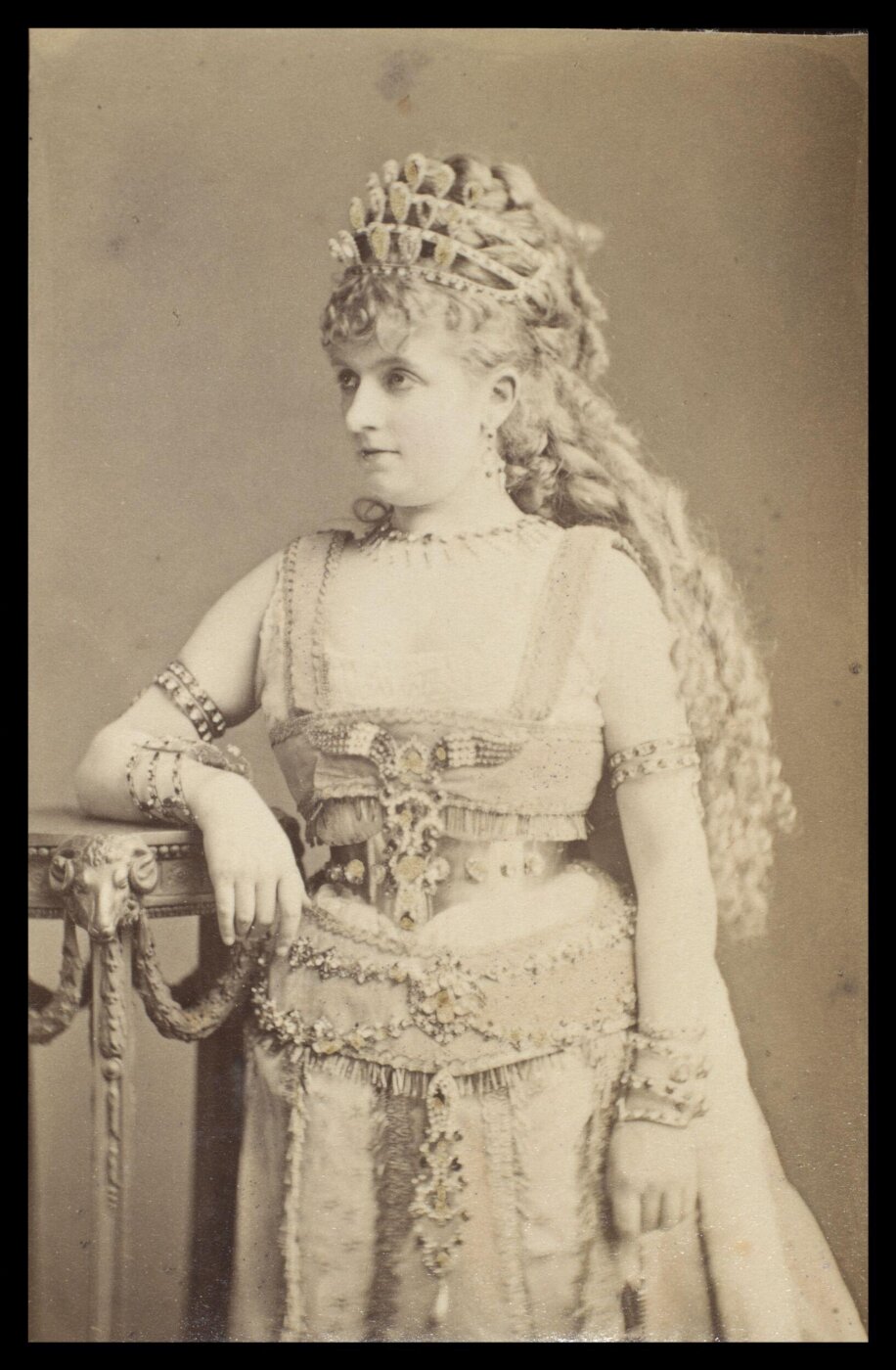 London Stereoscopic and Photographic Company, Guy Little Theatrical Photograph