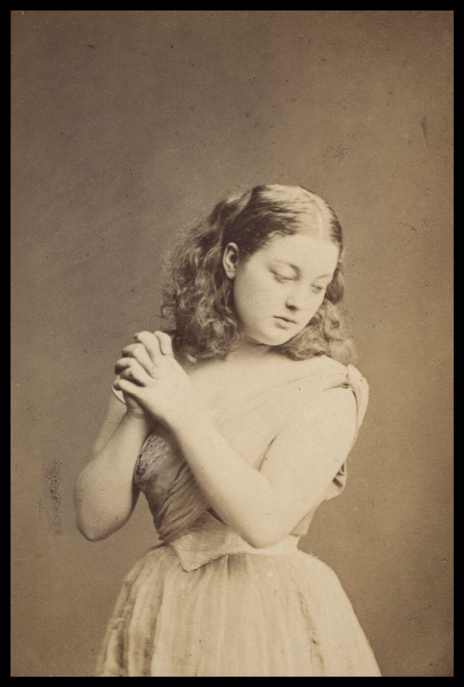London Stereoscopic and Photographic Company, Guy Little Theatrical Photograph