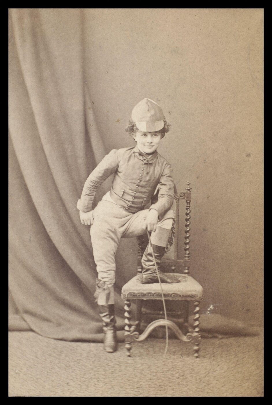 London Stereoscopic and Photographic Company, Guy Little Theatrical Photograph