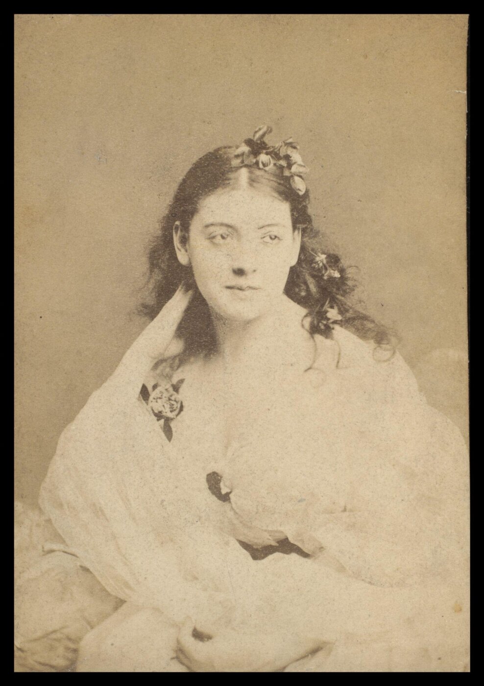 London Stereoscopic and Photographic Company, Guy Little Theatrical Photograph