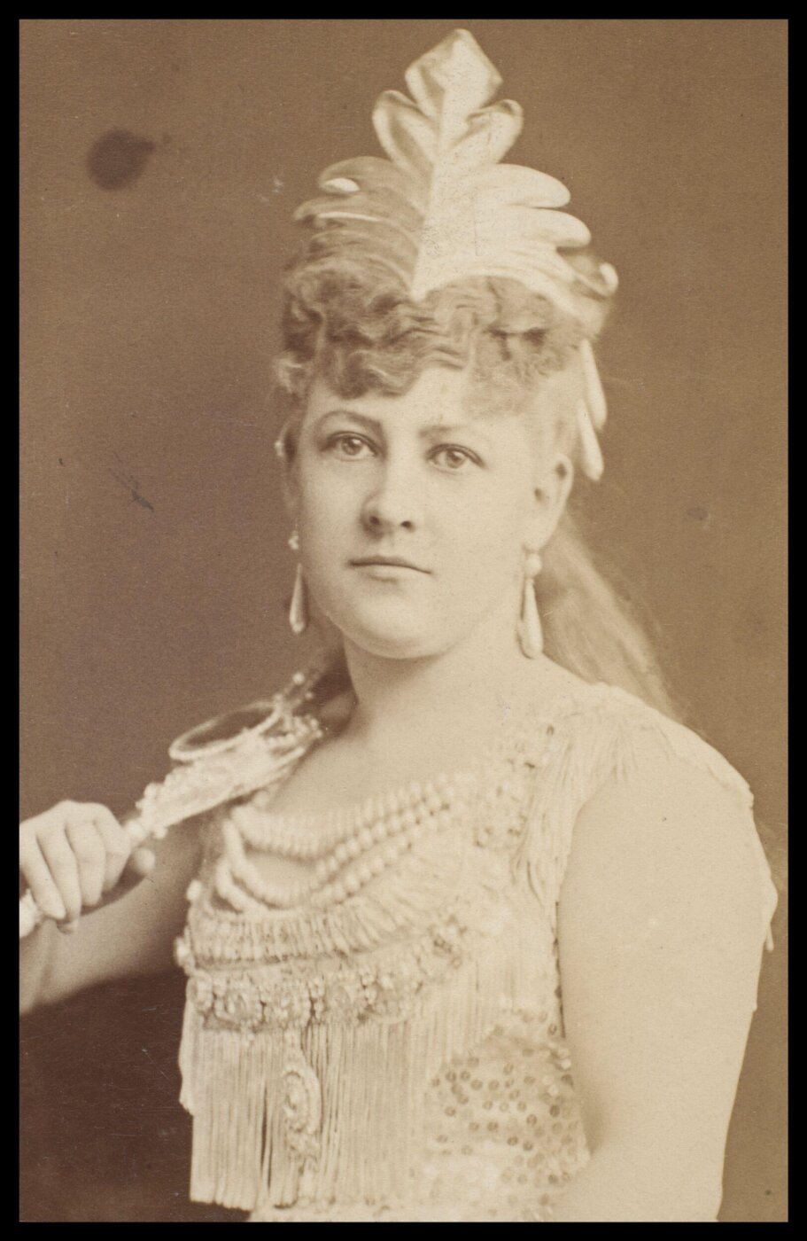 London Stereoscopic and Photographic Company, Guy Little Theatrical Photograph