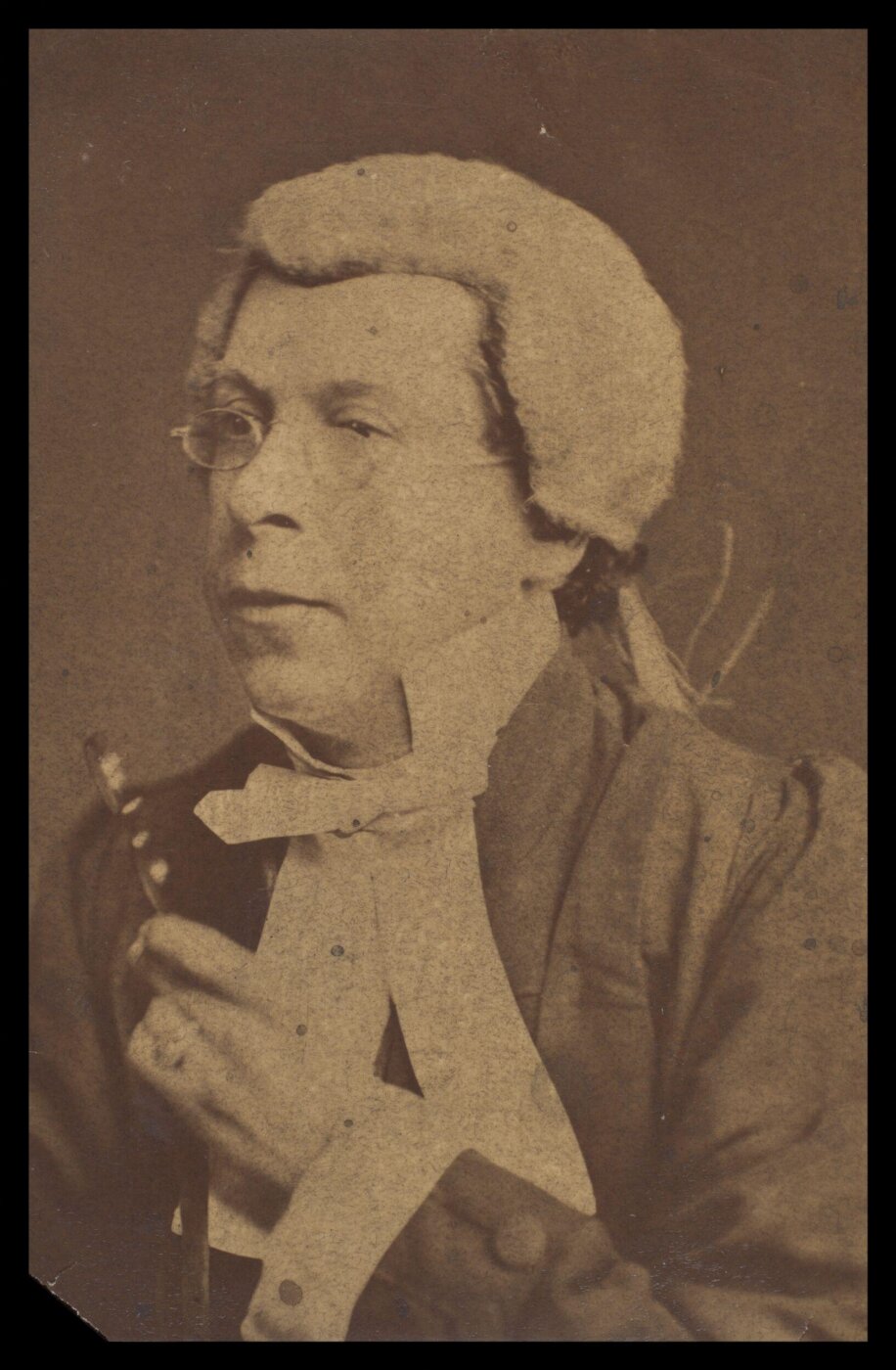 London Stereoscopic and Photographic Company, Guy Little Theatrical Photograph