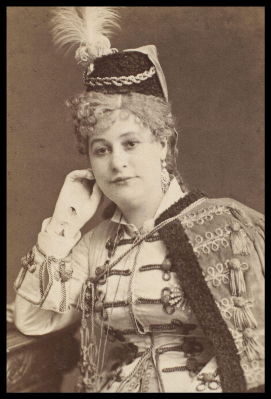London Stereoscopic and Photographic Company, Guy Little Theatrical Photograph