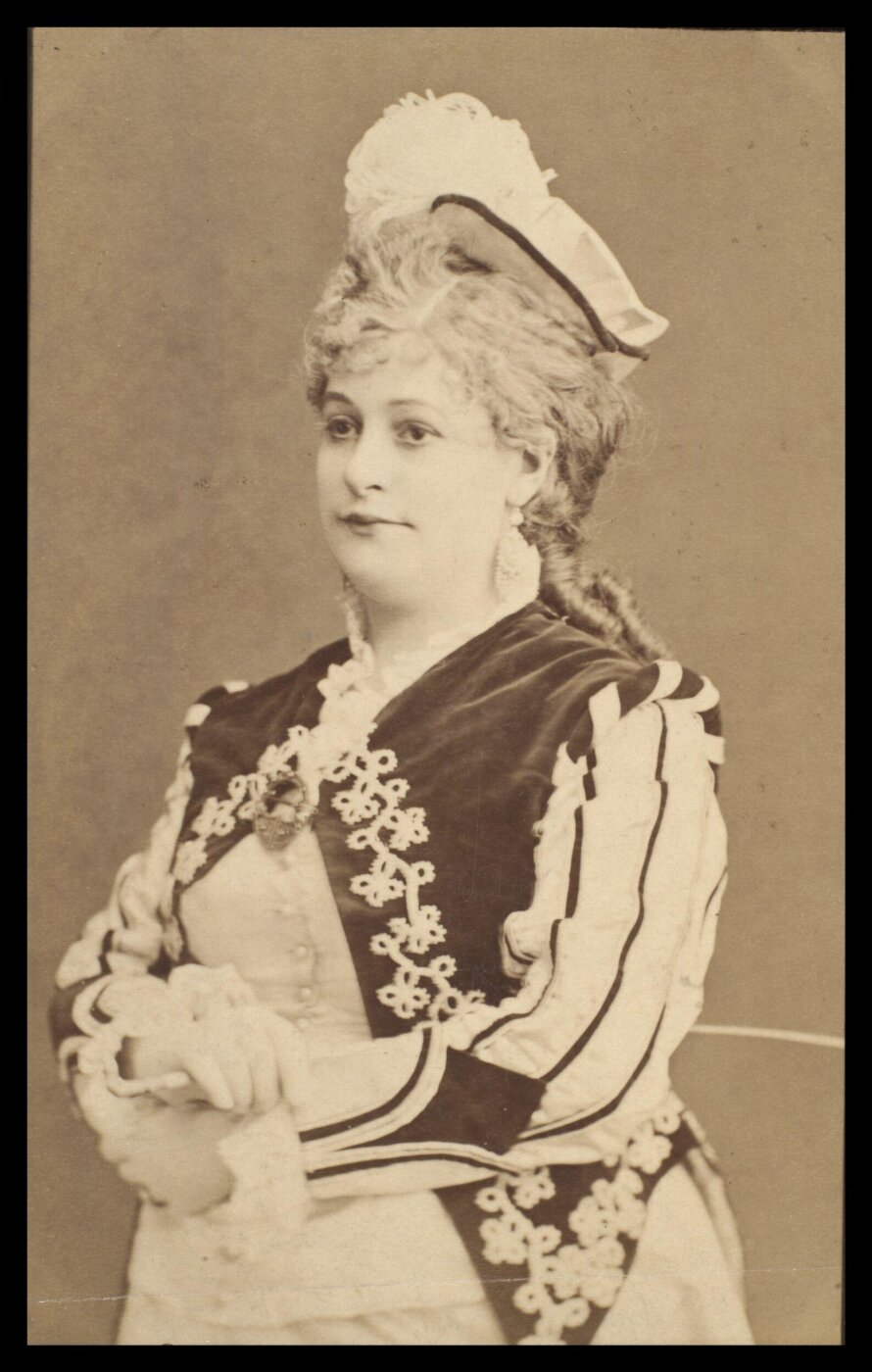 London Stereoscopic and Photographic Company, Guy Little Theatrical Photograph