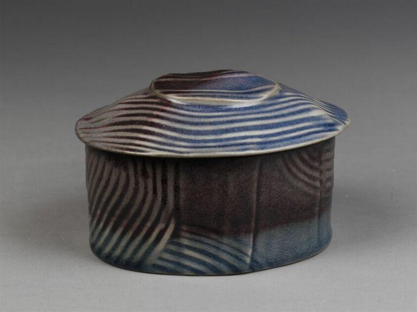 Box and cover (ca. 1984) by Pieter van Loon