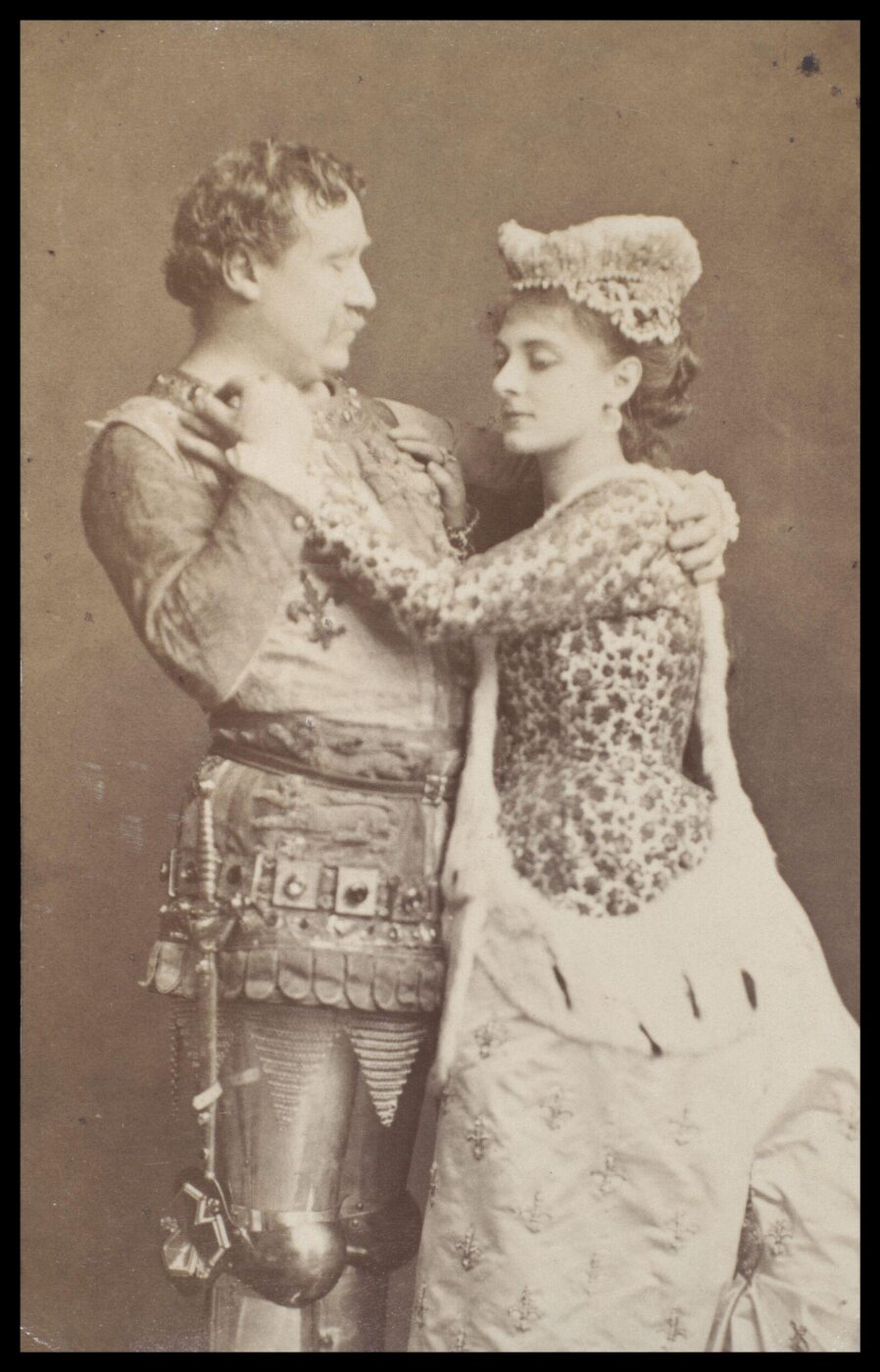 London Stereoscopic and Photographic Company, Guy Little Theatrical Photograph