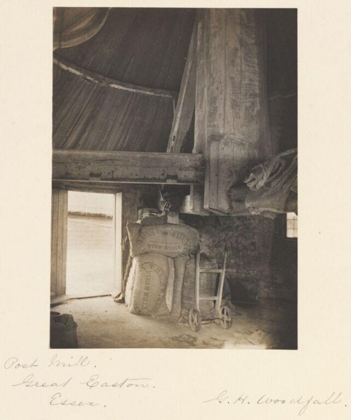 National Photographic Record and Survey (08/1901) by Monogrammist G.H.