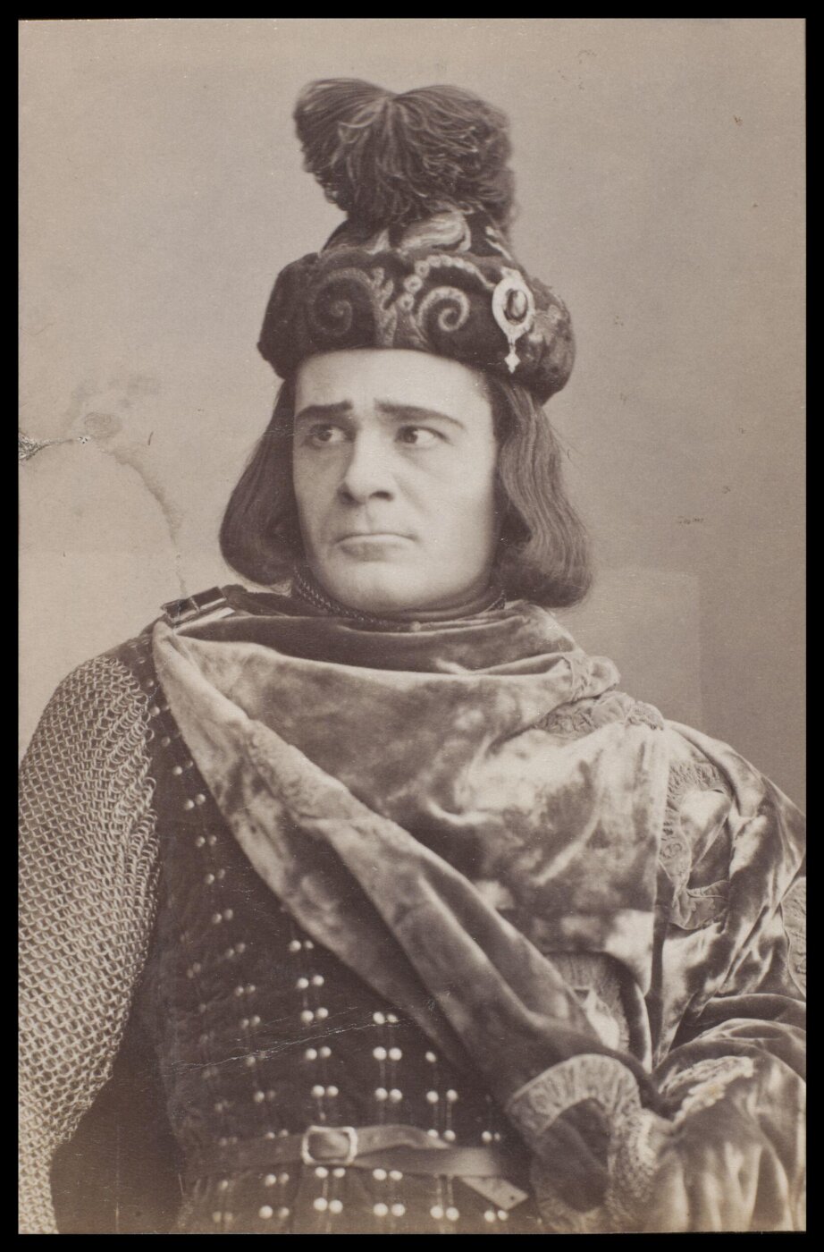 London Stereoscopic and Photographic Company, Guy Little Theatrical Photograph