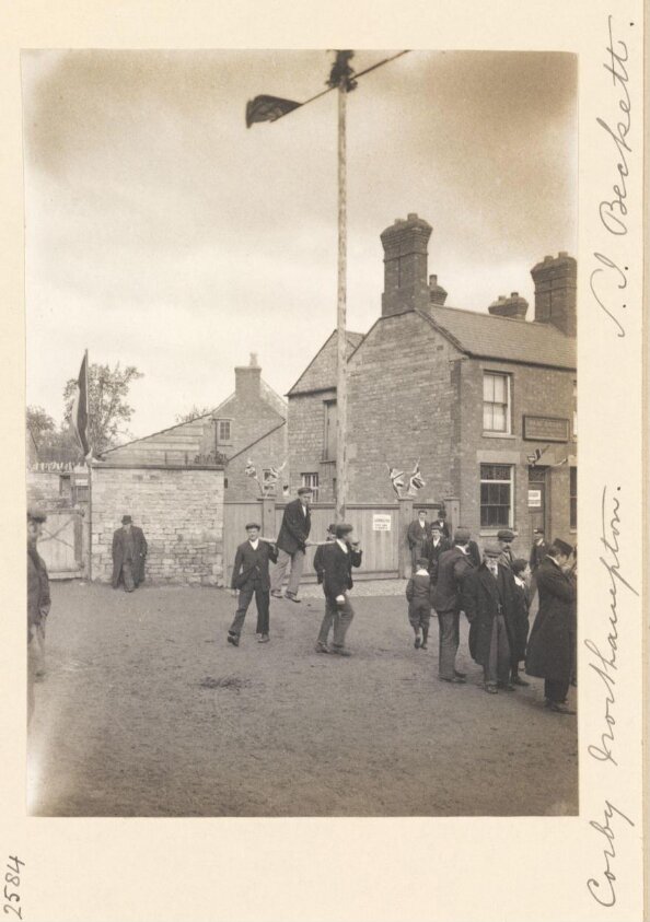 National Photographic Record and Survey (05/1902) by Isaac Beckett
