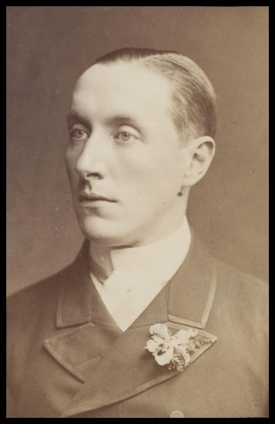 London Stereoscopic and Photographic Company, Guy Little Theatrical Photograph