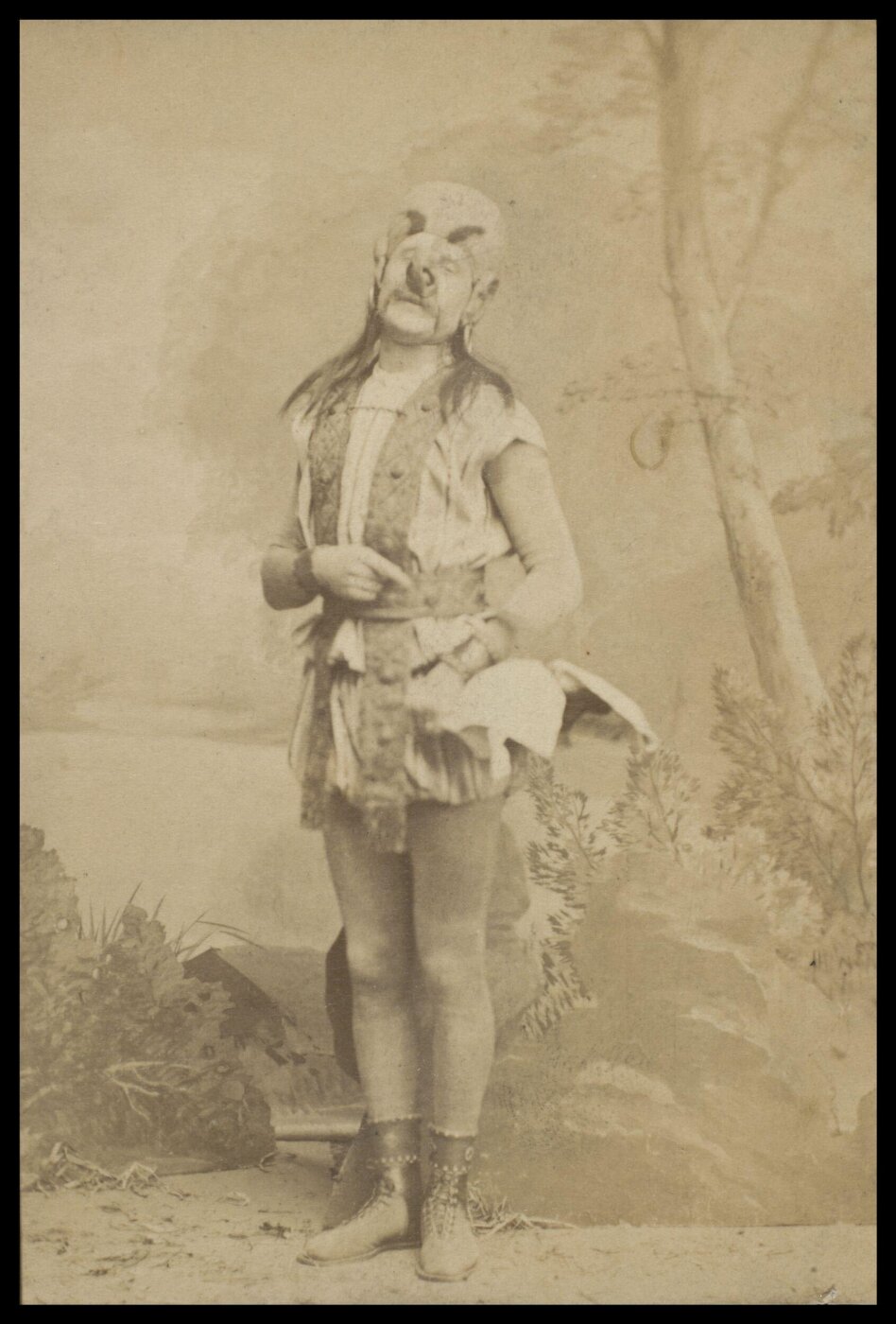 London Stereoscopic and Photographic Company, Guy Little Theatrical Photograph